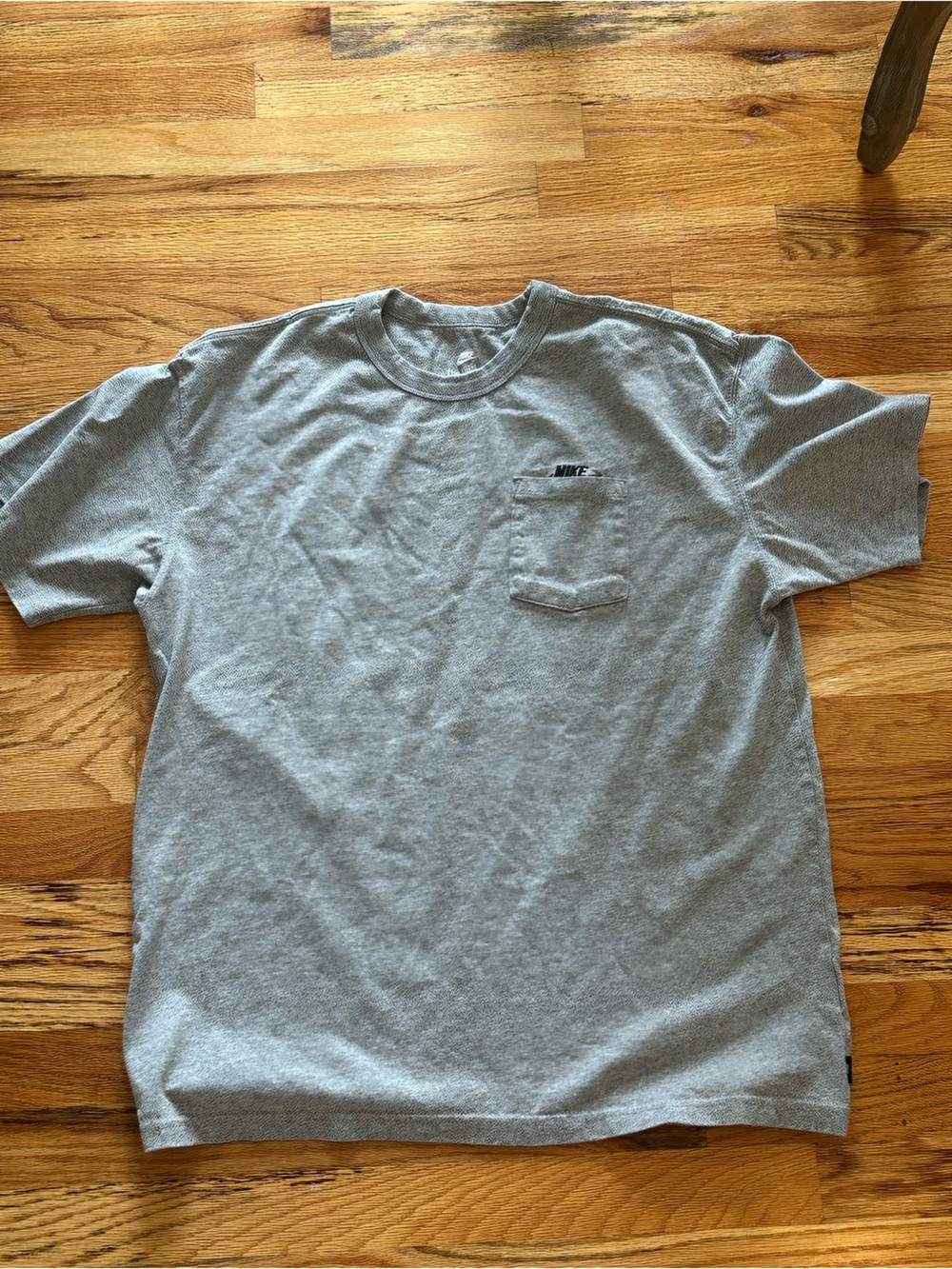 Nike Men’s Heather Gray Pocket T-Shirt